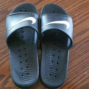Nike Black Shower Slides